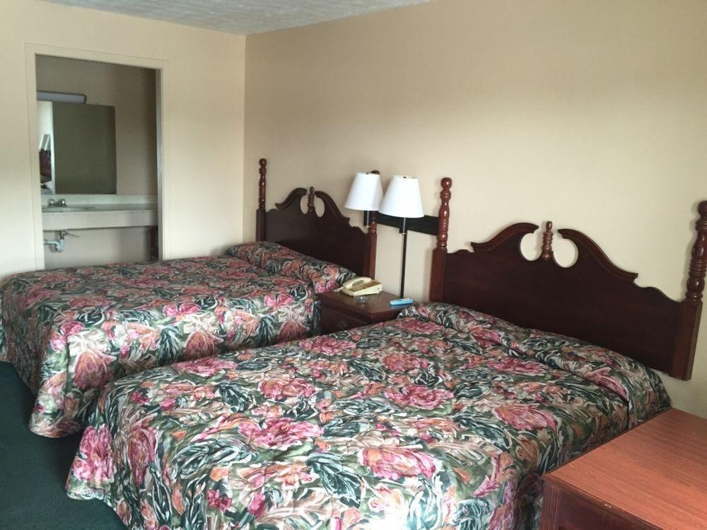 Rodeway Inn 迪克索 外观 照片
